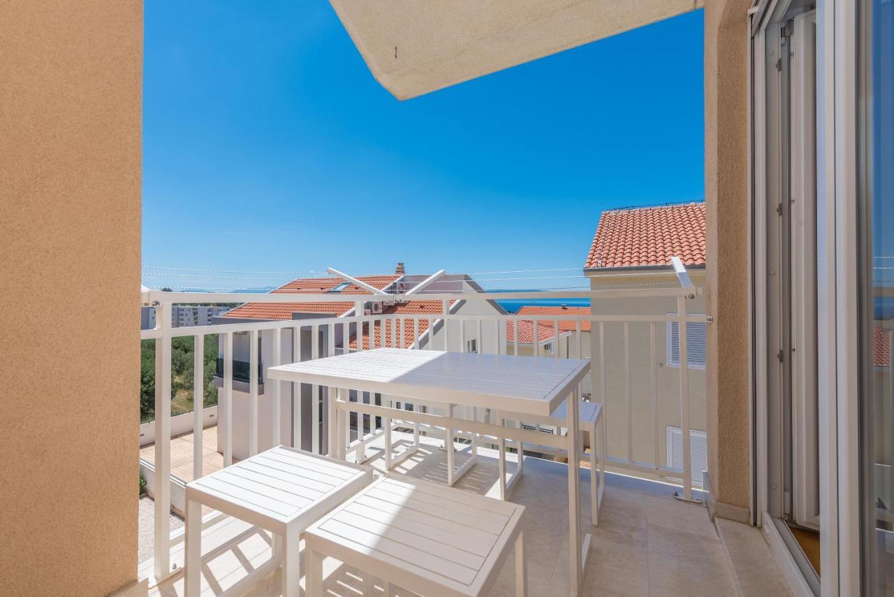 Apartman Marla Makarska Bagian luar foto